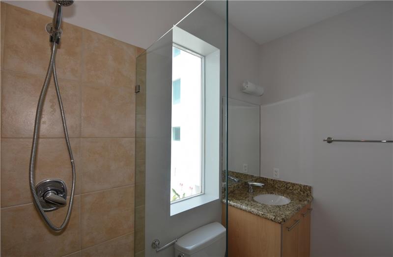 Fort Lauderdale, Florida, 33304, United States, 3 Bedrooms Bedrooms, ,4 BathroomsBathrooms,Residential,For Sale,1793977