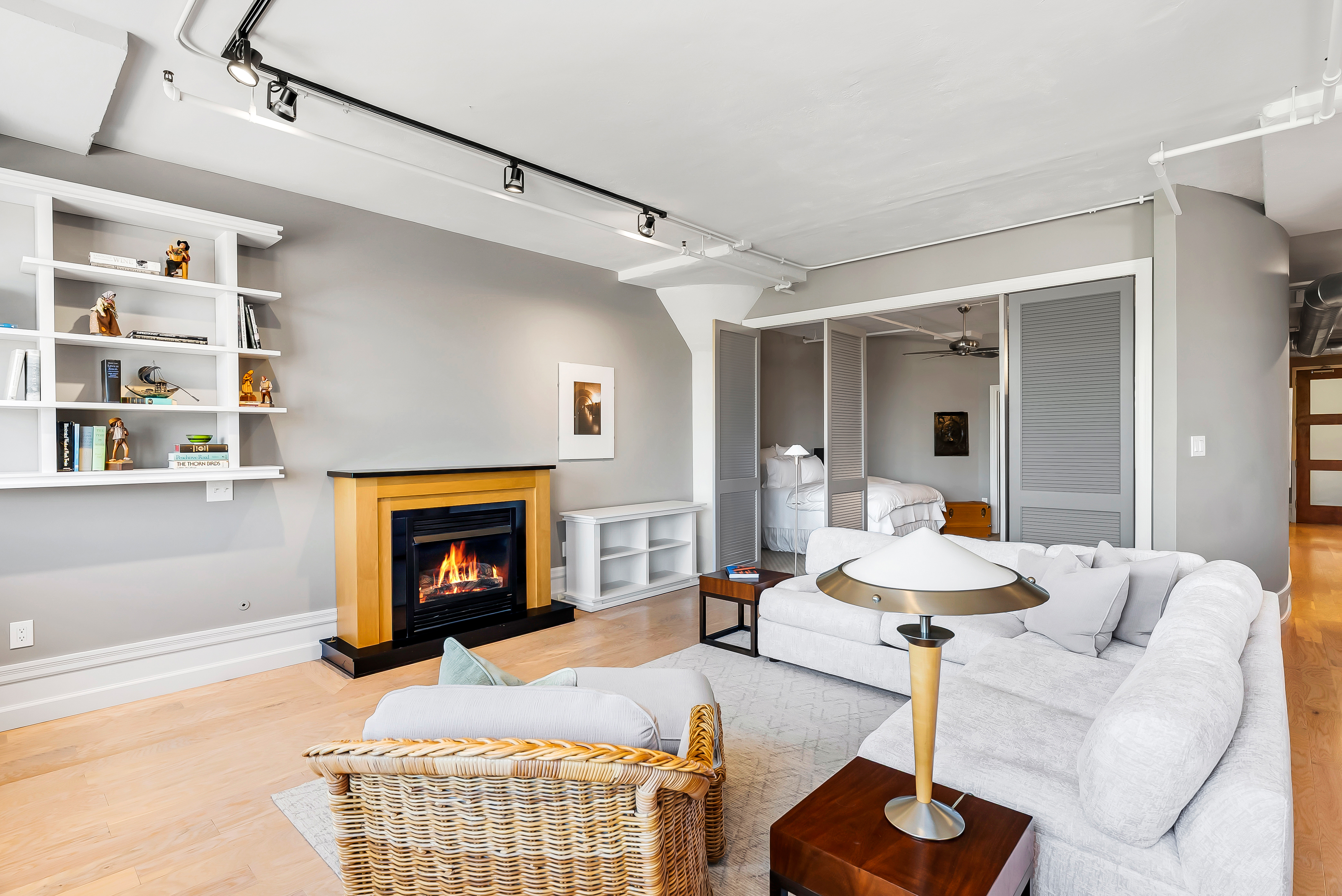  Experience sophisticated urban living at the Maison Lofts - 物件實景