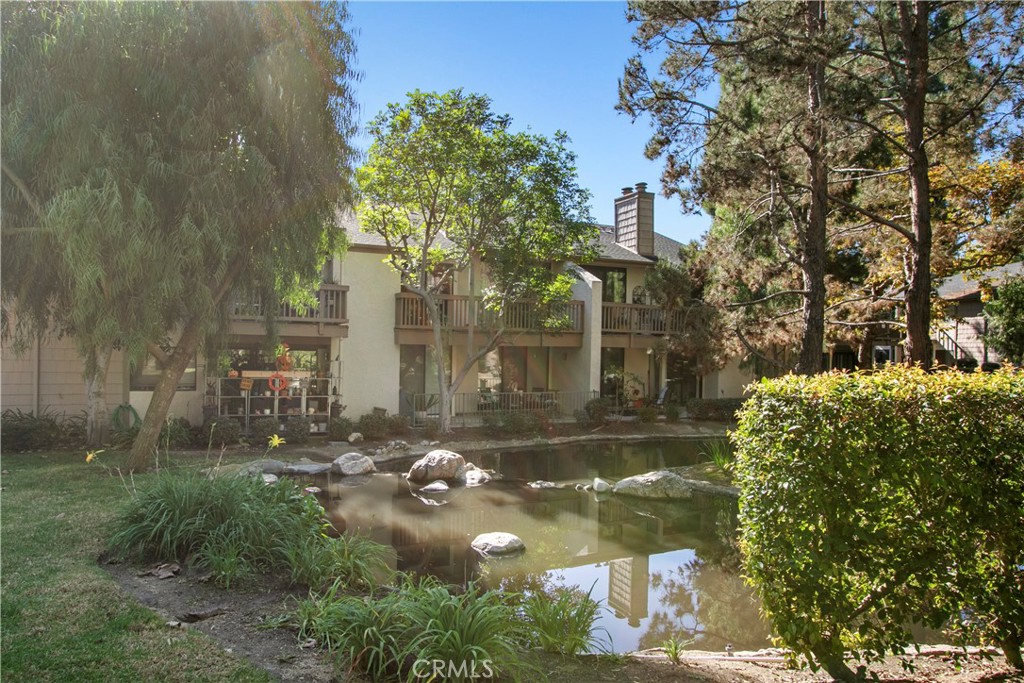 Laguna Hills, California, 92656, United States, 2 Bedrooms Bedrooms, ,2 BathroomsBathrooms,Residential,For Sale,1988360