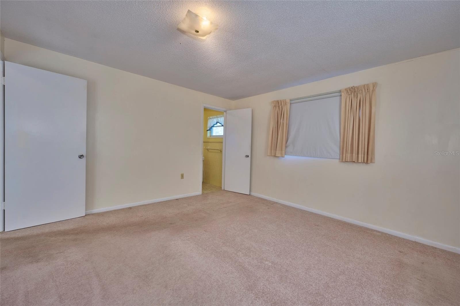 BARTOW, Florida, 33830, United States, 3 Bedrooms Bedrooms, ,2 BathroomsBathrooms,Residential,For Sale,1915491