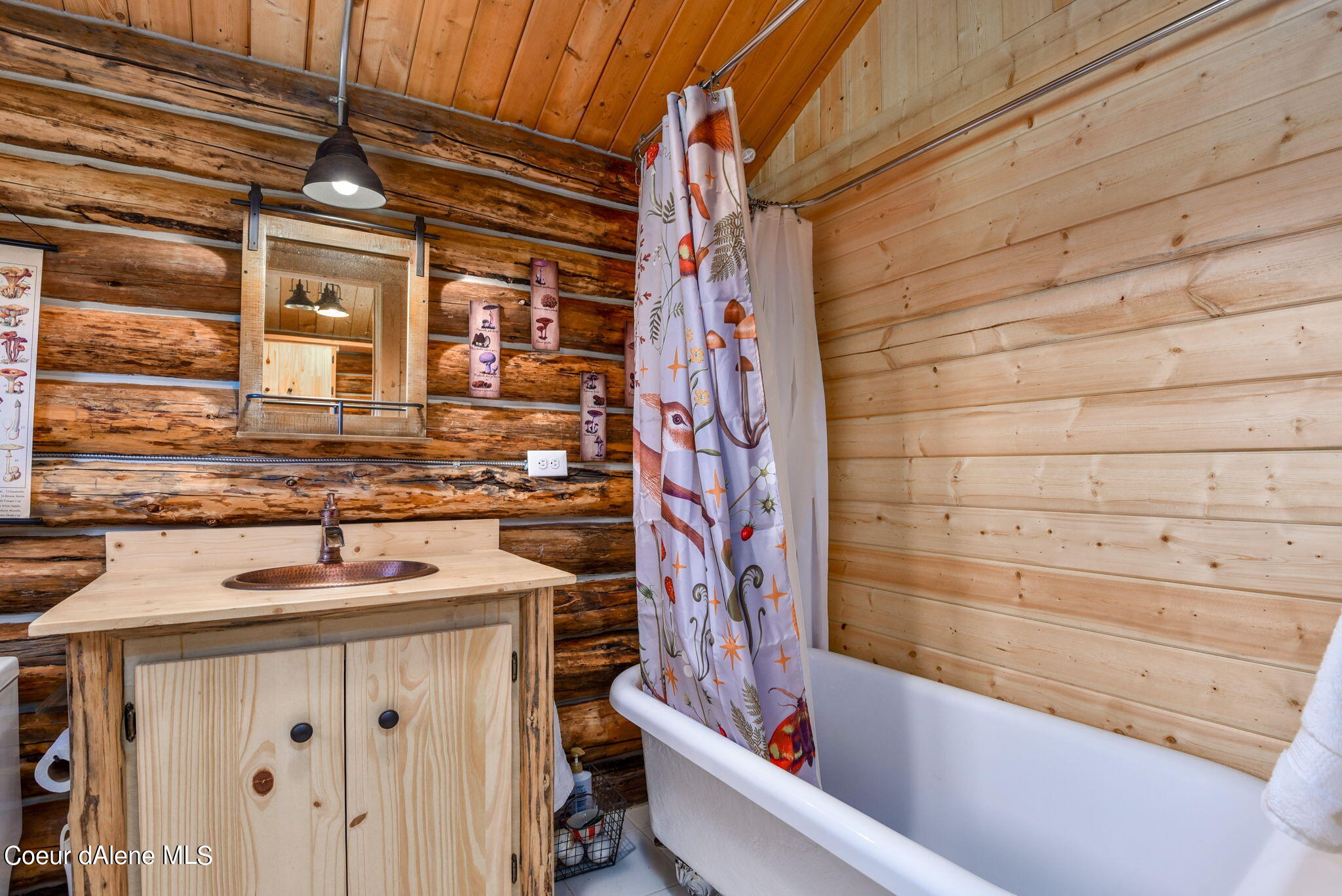 Harrison, Idaho, 83833, United States, 1 Bedroom Bedrooms, ,1 BathroomBathrooms,Residential,For Sale,1998732