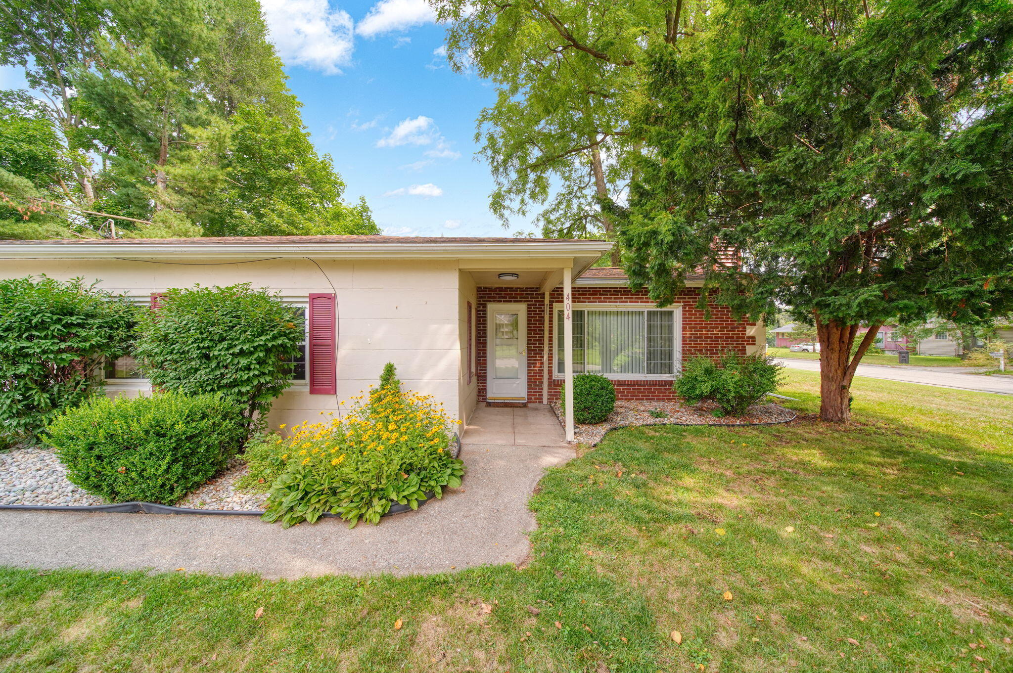 Heyser St, Jackson, MI 49203 #1