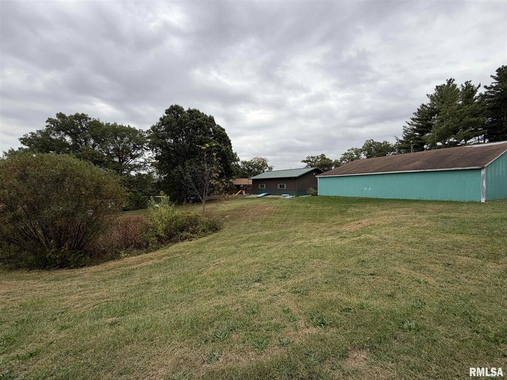 Abingdon, Illinois, 61410, United States, 3 Bedrooms Bedrooms, ,2 BathroomsBathrooms,Residential,For Sale,1976226