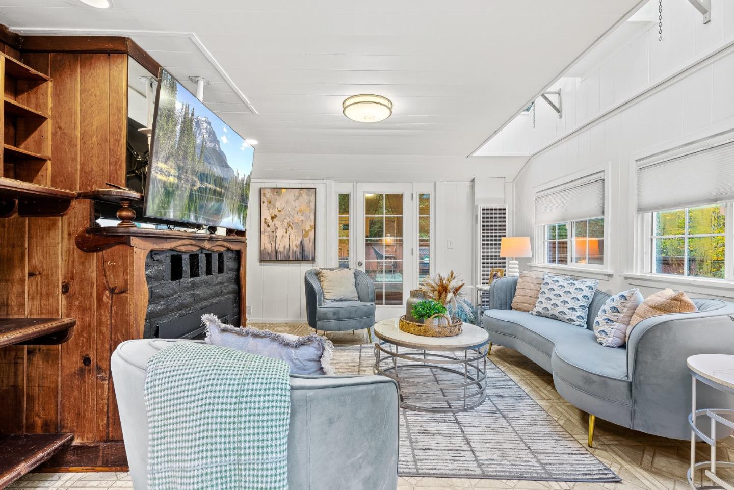 Scotts Valley, California, 95066, United States, 1 Bedroom Bedrooms, ,1 BathroomBathrooms,Residential,For Sale,2002288