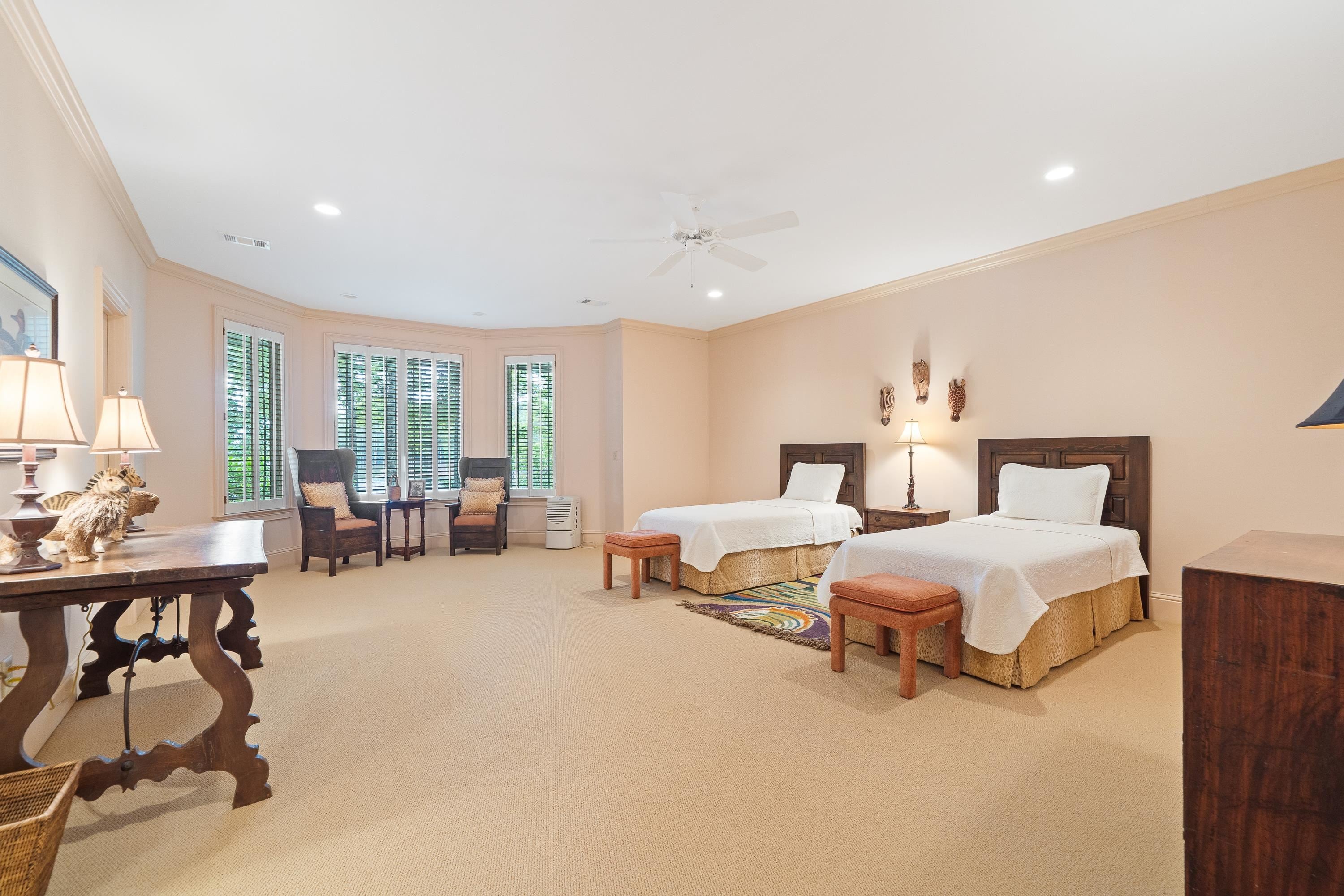 Greensboro, Georgia, 30642, United States, 7 Bedrooms Bedrooms, ,8 BathroomsBathrooms,Residential,For Sale,1984932