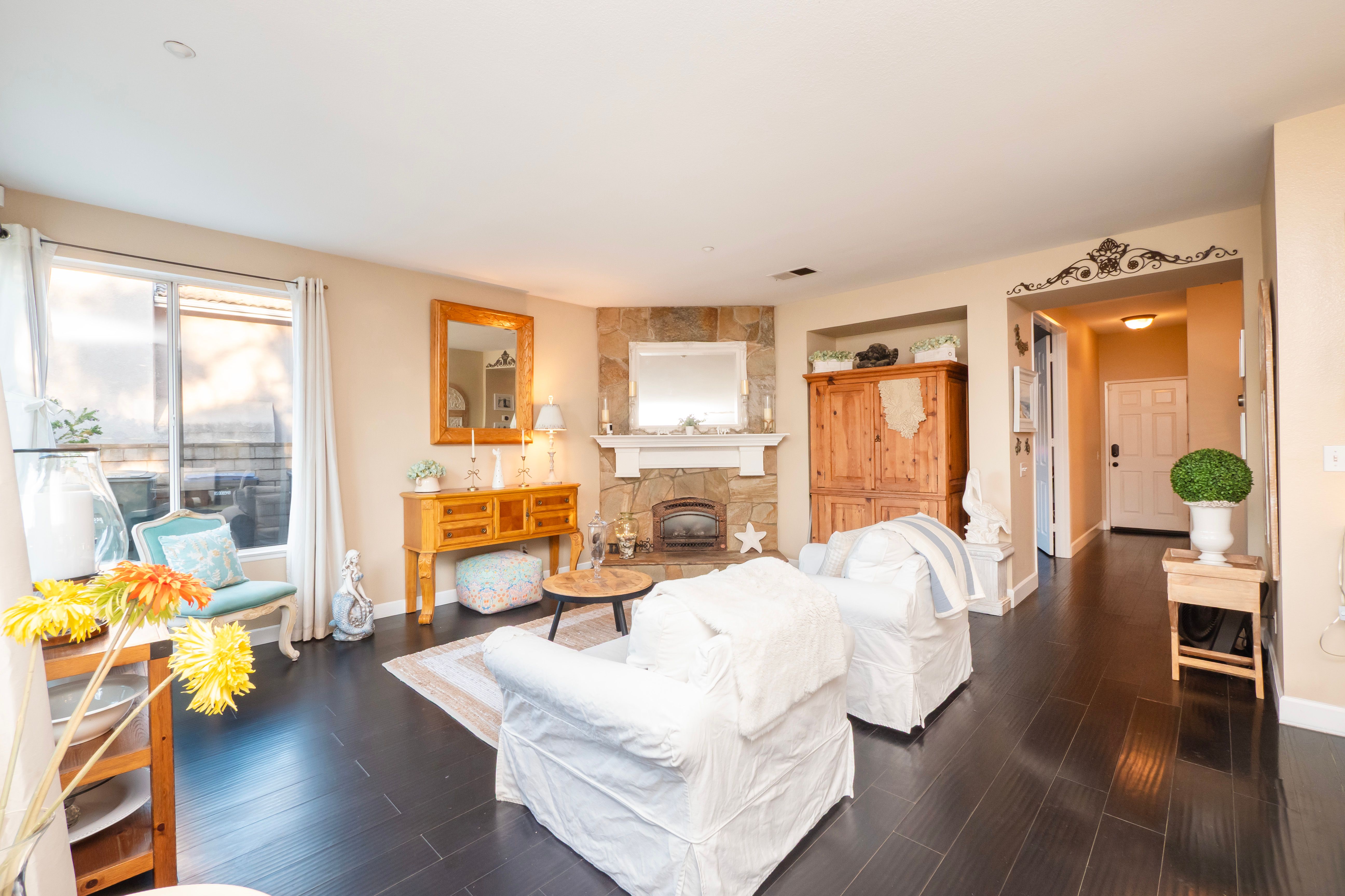  1438 Kirkmichael Circle, Riverside, CA 92507 - 物件實景