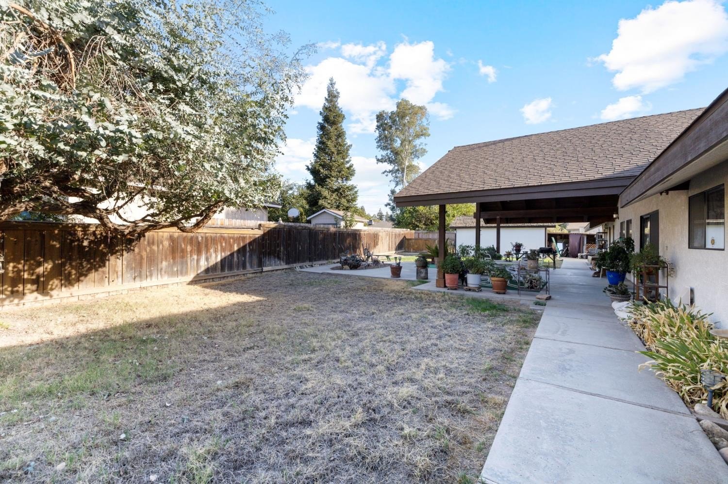 Madera, California, 93638, United States, 4 Bedrooms Bedrooms, ,3 BathroomsBathrooms,Residential,For Sale,1982625