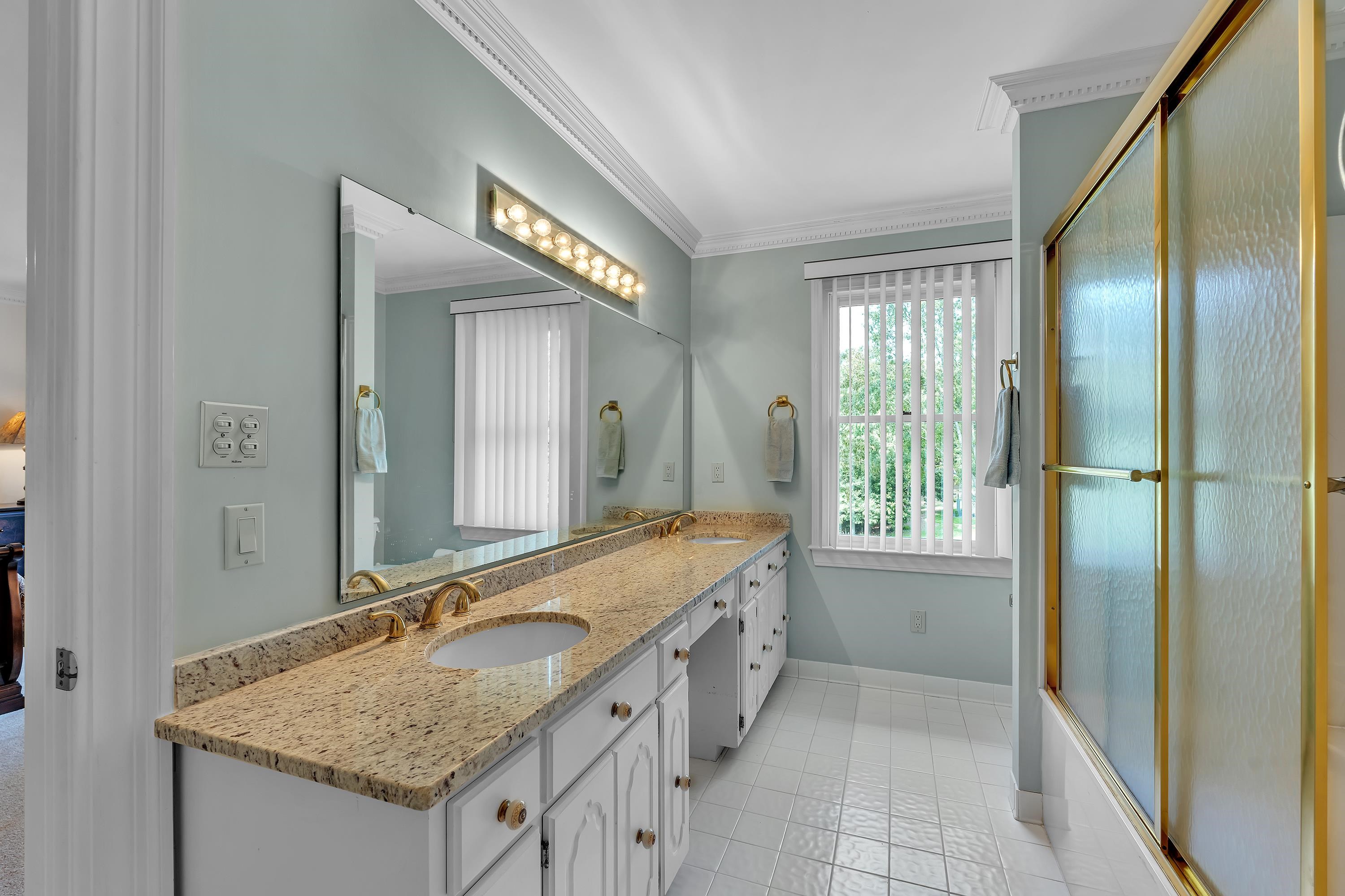 Spartanburg, South Carolina, 29306, United States, 5 Bedrooms Bedrooms, ,7 BathroomsBathrooms,Residential,For Sale,1876229
