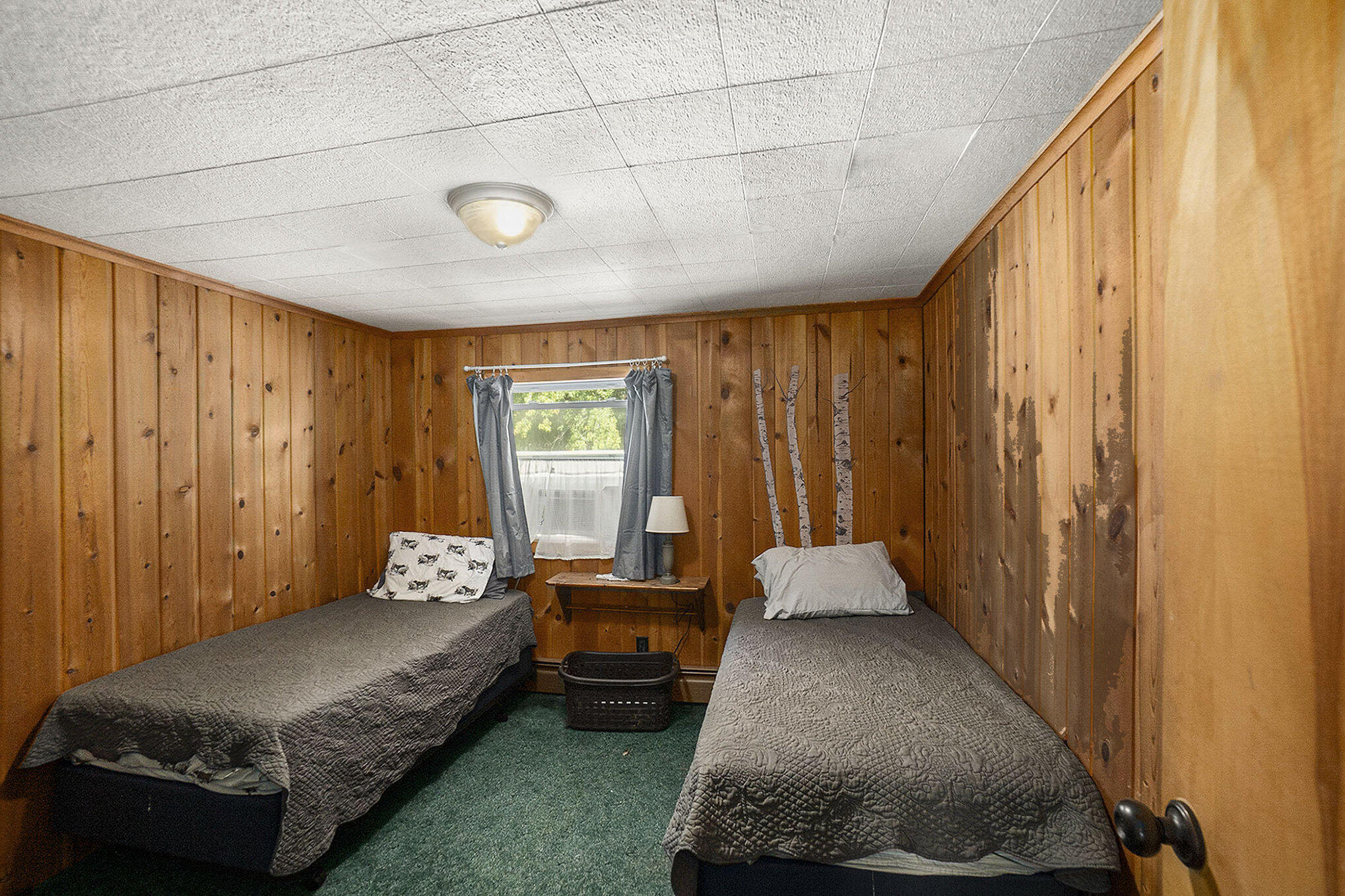 Newaygo, Michigan, 49337, United States, 5 Bedrooms Bedrooms, ,2 BathroomsBathrooms,Residential,For Sale,1982791