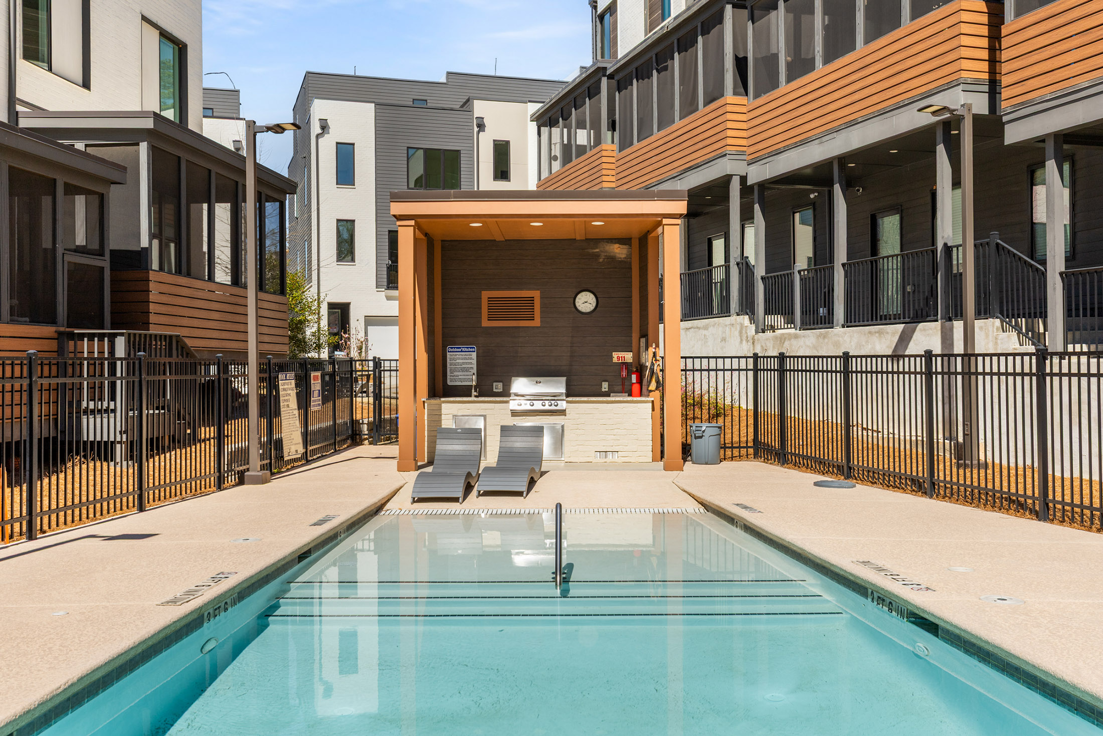  Exceptional End-Unit Townhome at Moda Decatur - 物件實景