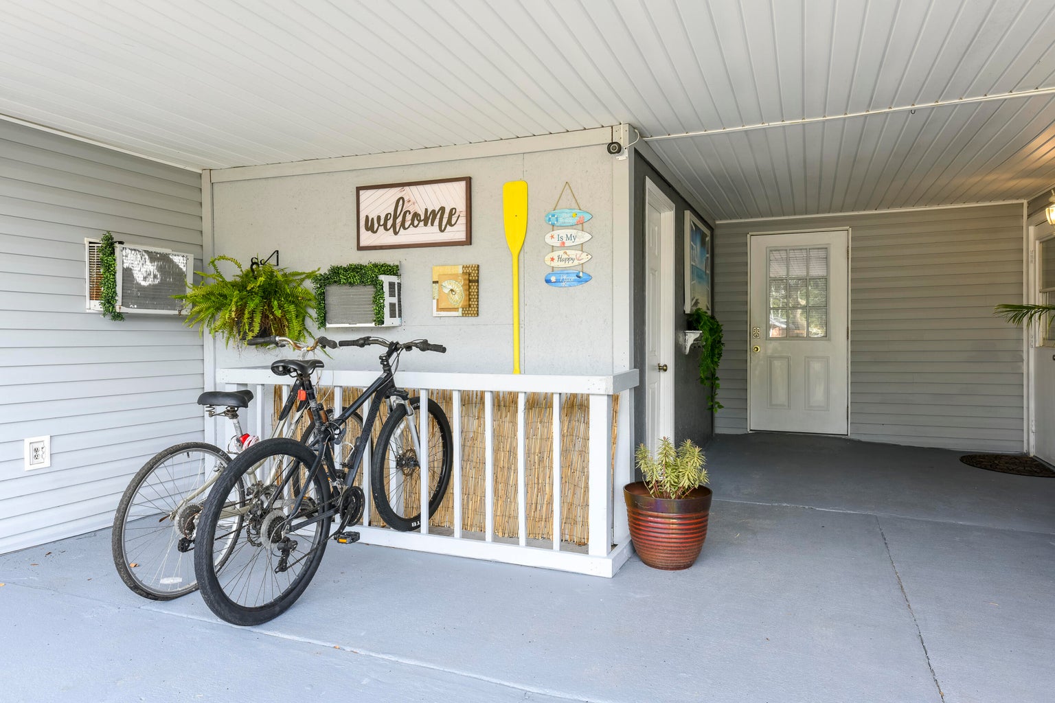 Fort Walton Beach, Florida, 32548, United States, 6 Bedrooms Bedrooms, ,5 BathroomsBathrooms,Residential,For Sale,1942905