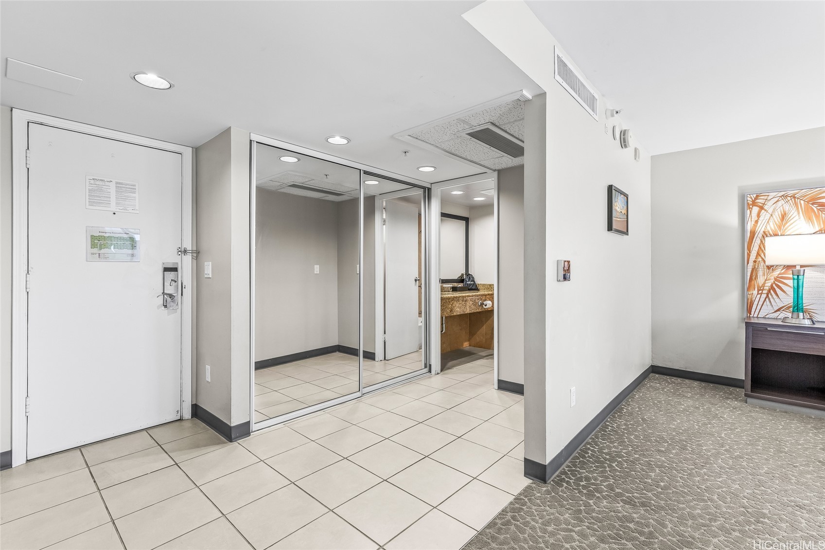 Honolulu, Hawaii, 96815, United States, ,1 BathroomBathrooms,Residential,For Sale,2003284