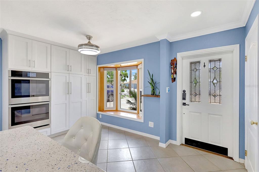 Bradenton, Florida, 34210, United States, 3 Bedrooms Bedrooms, ,3 BathroomsBathrooms,Residential,For Sale,1895487