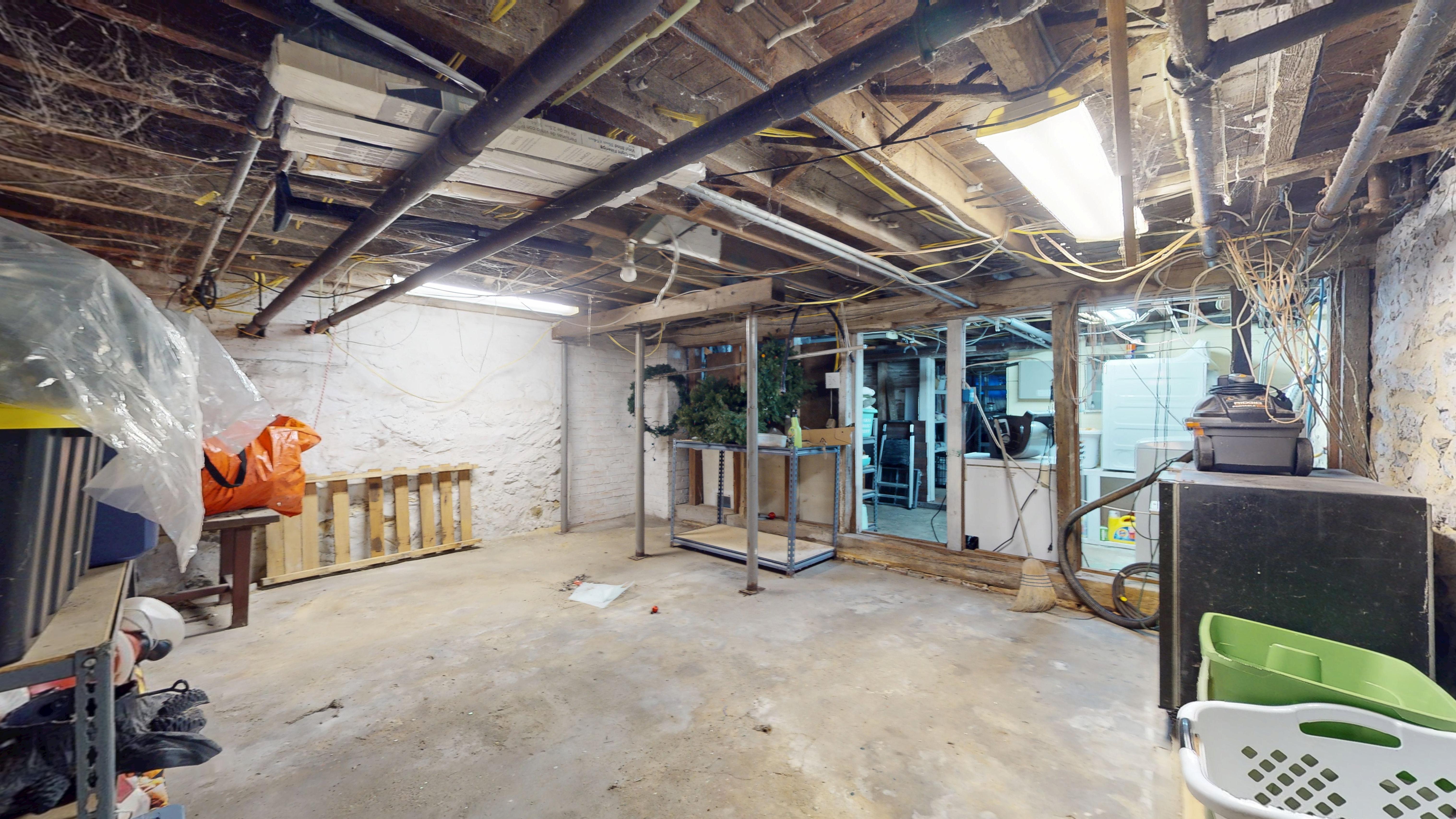 Absecon, New Jersey, 08201, United States, 7 Bedrooms Bedrooms, ,4 BathroomsBathrooms,Residential,For Sale,1974991