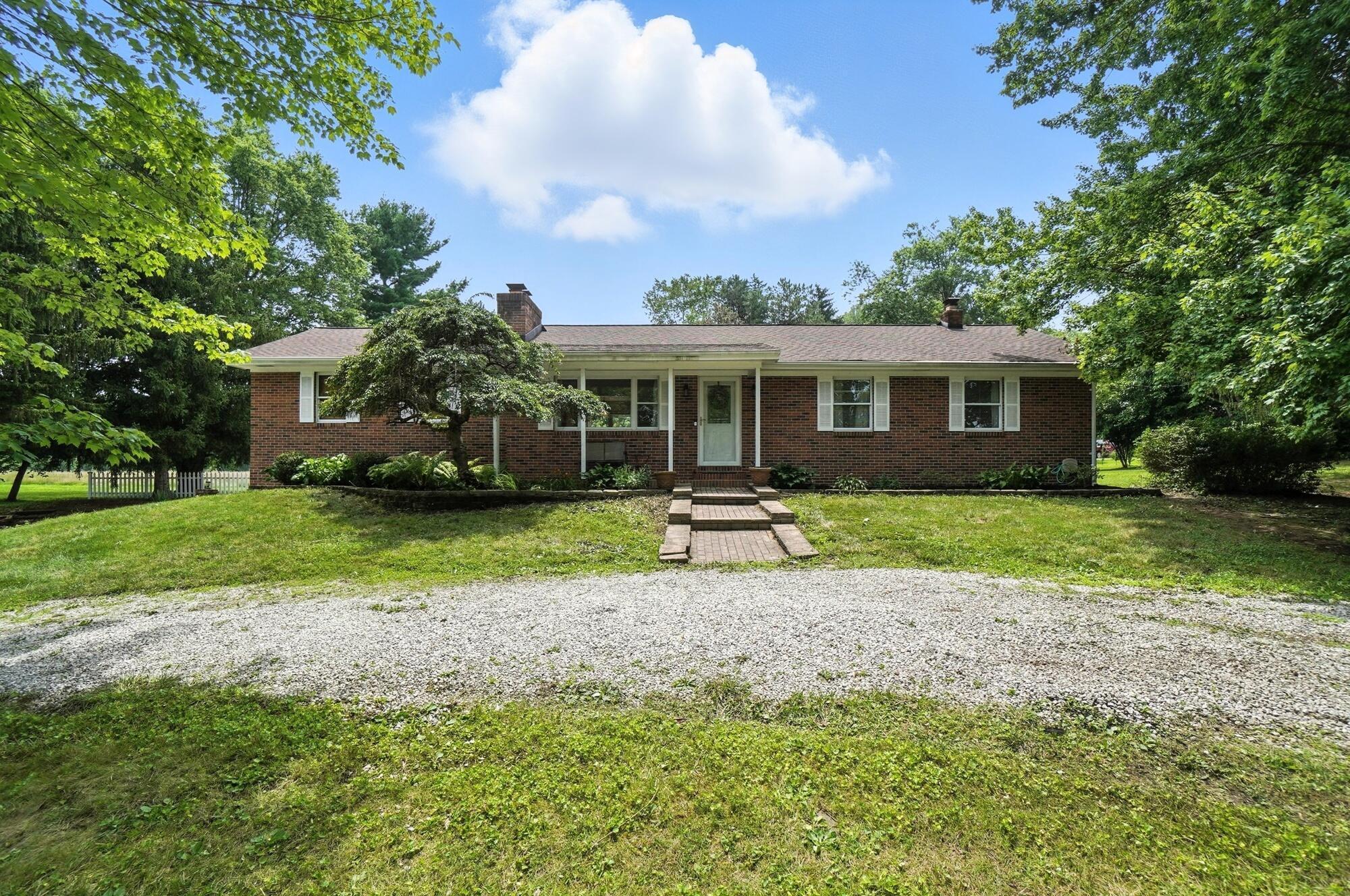 Johnstown, Ohio, 43031, United States, 3 Bedrooms Bedrooms, ,2 BathroomsBathrooms,Residential,For Sale,1896199