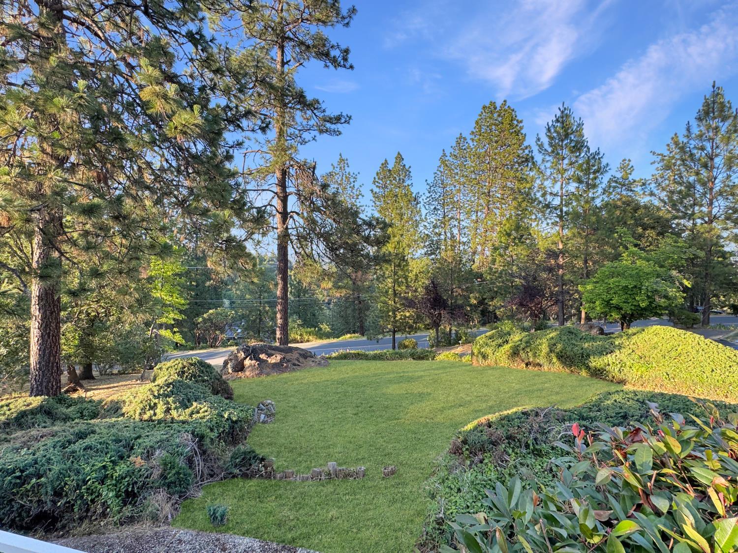 Grass Valley, California, 95949, United States, 2 Bedrooms Bedrooms, ,2 BathroomsBathrooms,Residential,For Sale,1879253
