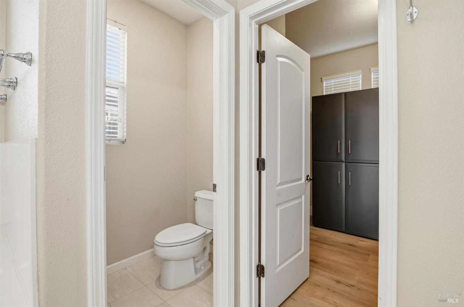 Fairfield, California, 94534, United States, 3 Bedrooms Bedrooms, ,3 BathroomsBathrooms,Residential,For Sale,1987540