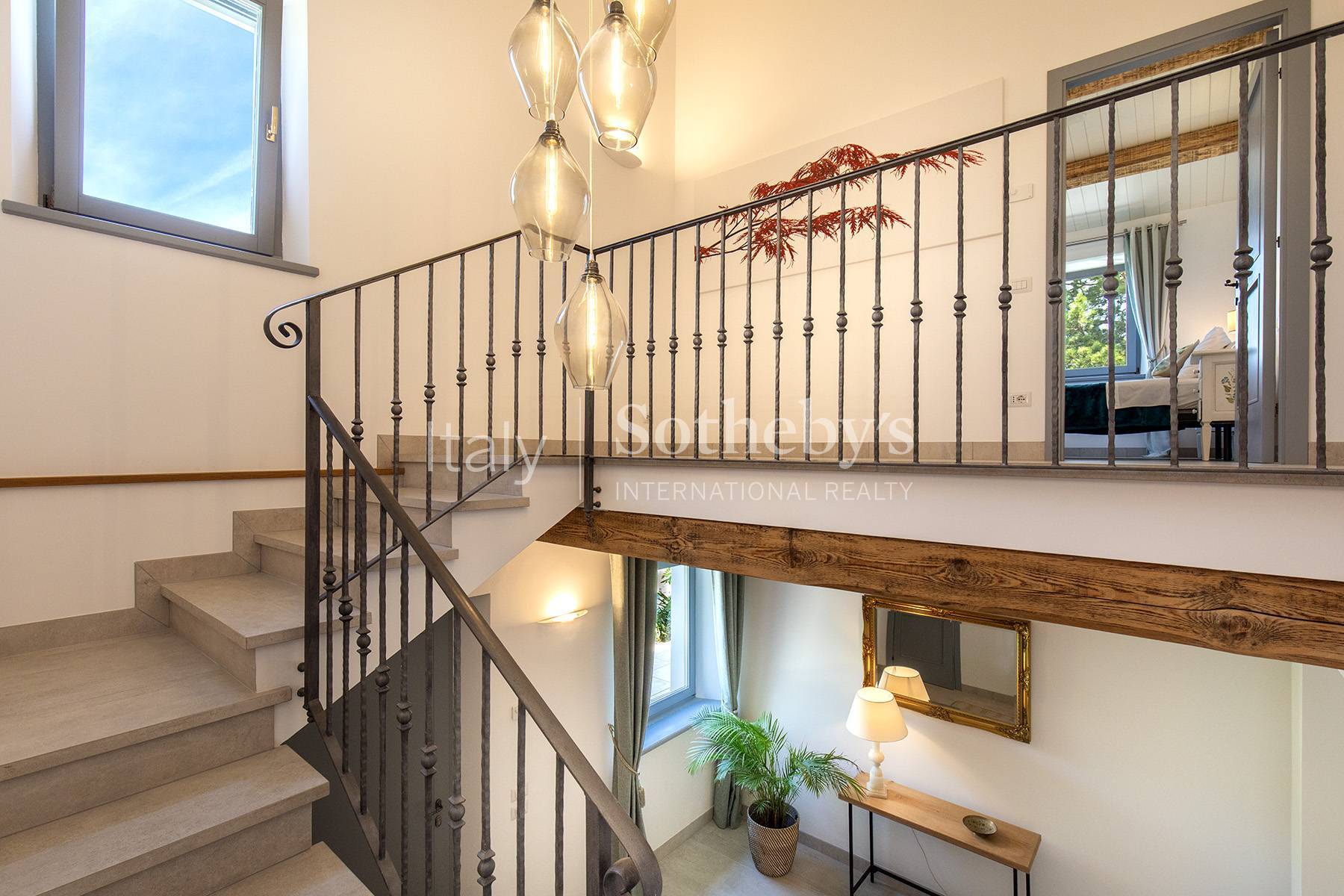  Elegant Restored Farmhouse with Panoramic Views - 物件實景