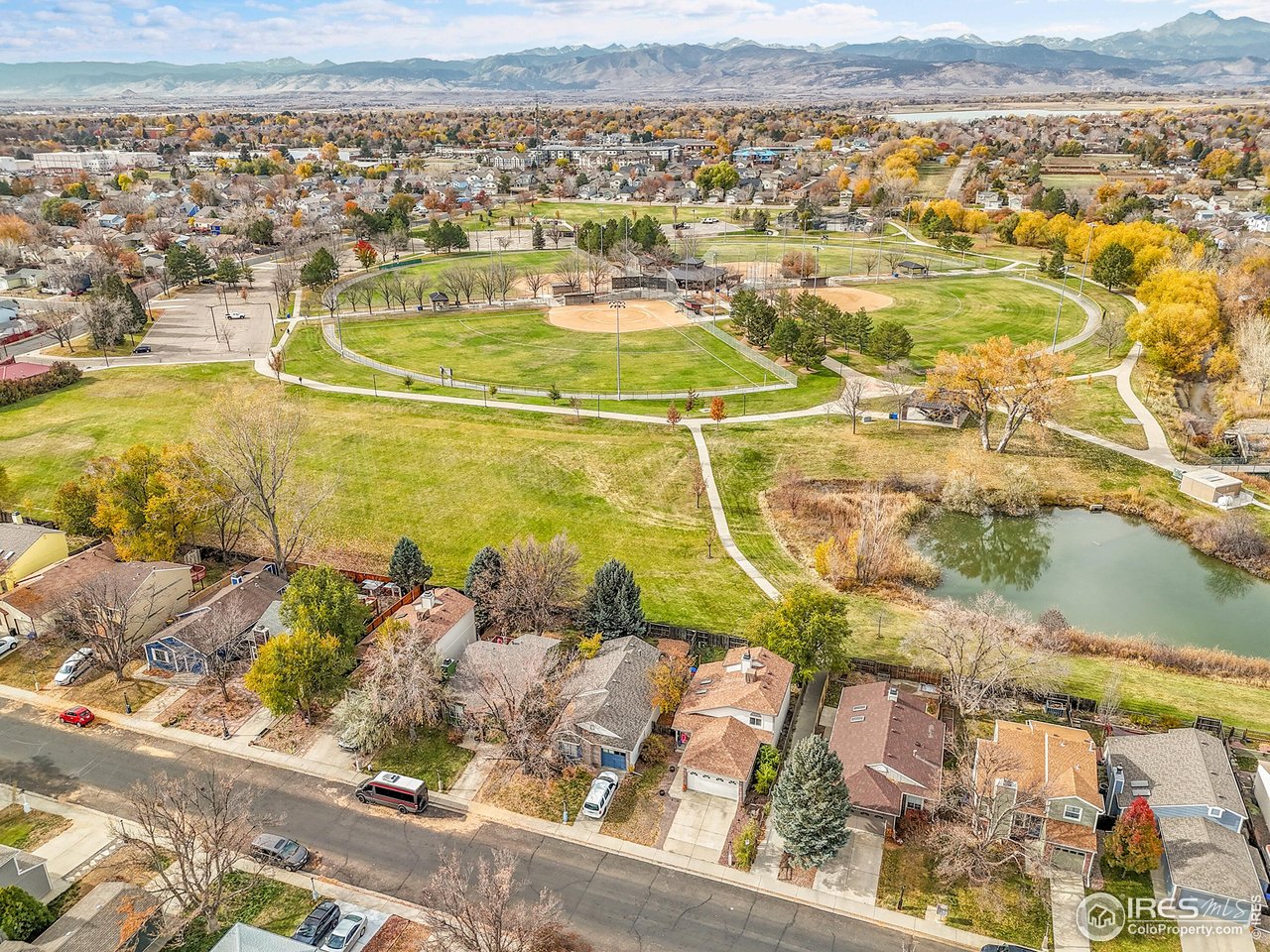 Longmont, Colorado, 80501, United States, 4 Bedrooms Bedrooms, ,1 BathroomBathrooms,Residential,For Sale,1989639