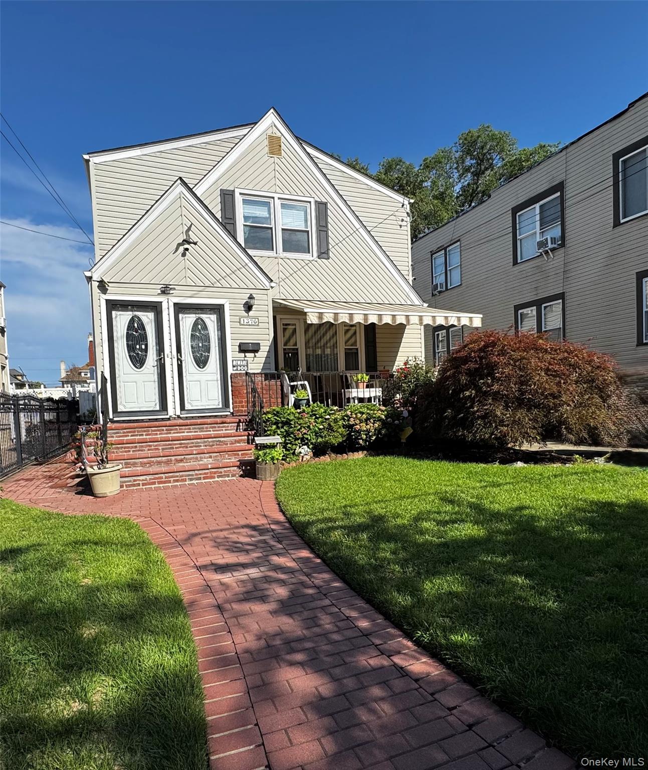 Eggert Pl, Far Rockaway, NY 11691