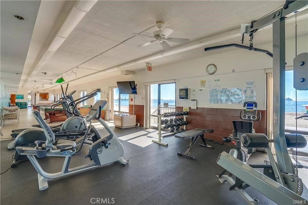 Long Beach, California, 90802, United States, 2 Bedrooms Bedrooms, ,Residential,For Sale,1905979