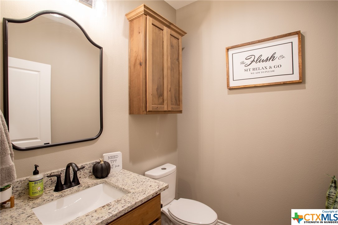 Victoria, Texas, 77904, United States, 4 Bedrooms Bedrooms, ,4 BathroomsBathrooms,Residential,For Sale,1818575