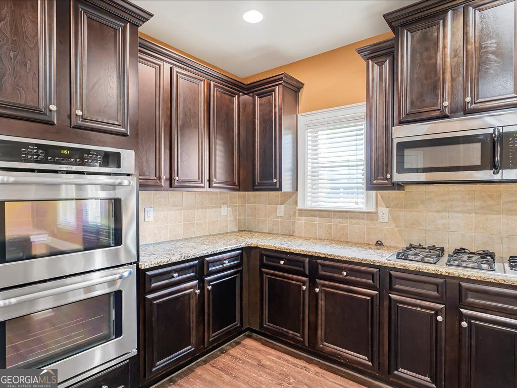 Acworth, Georgia, 30101, United States, 7 Bedrooms Bedrooms, ,6 BathroomsBathrooms,Residential,For Sale,1929934