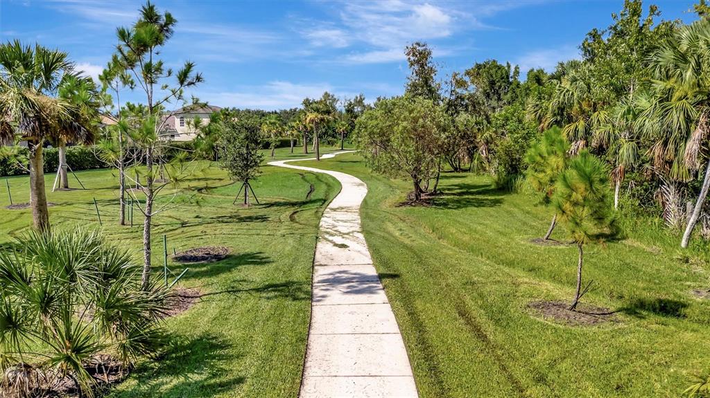 Bradenton, Florida, 34212, United States, 3 Bedrooms Bedrooms, ,4 BathroomsBathrooms,Residential,For Sale,1910869