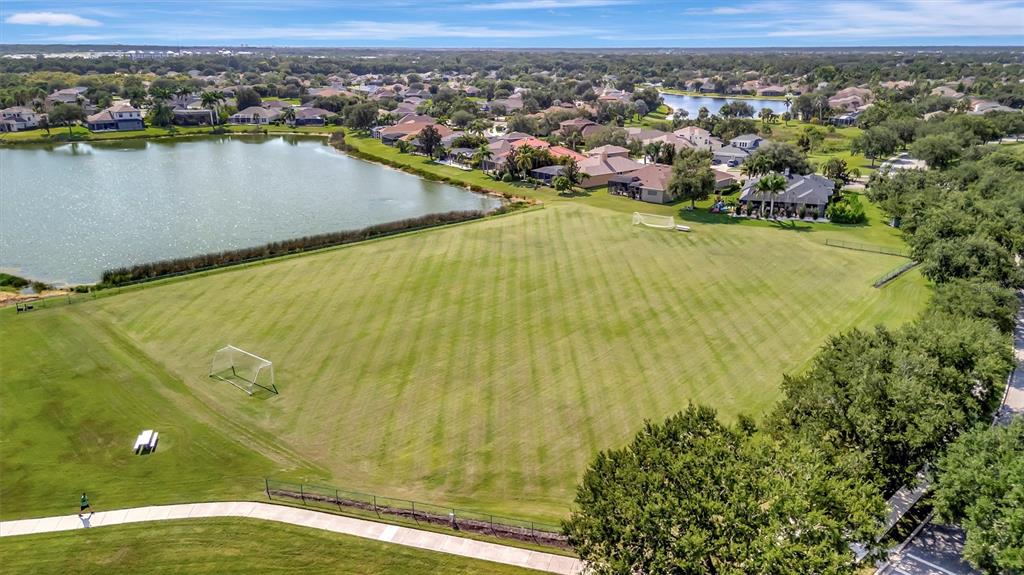 Bradenton, Florida, 34212, United States, 3 Bedrooms Bedrooms, ,4 BathroomsBathrooms,Residential,For Sale,1910869