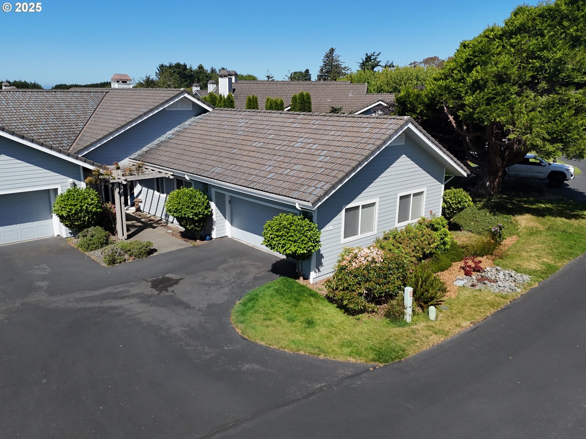Brookings, Oregon, 97415, United States, 3 Bedrooms Bedrooms, ,2 BathroomsBathrooms,Residential,For Sale,1977623
