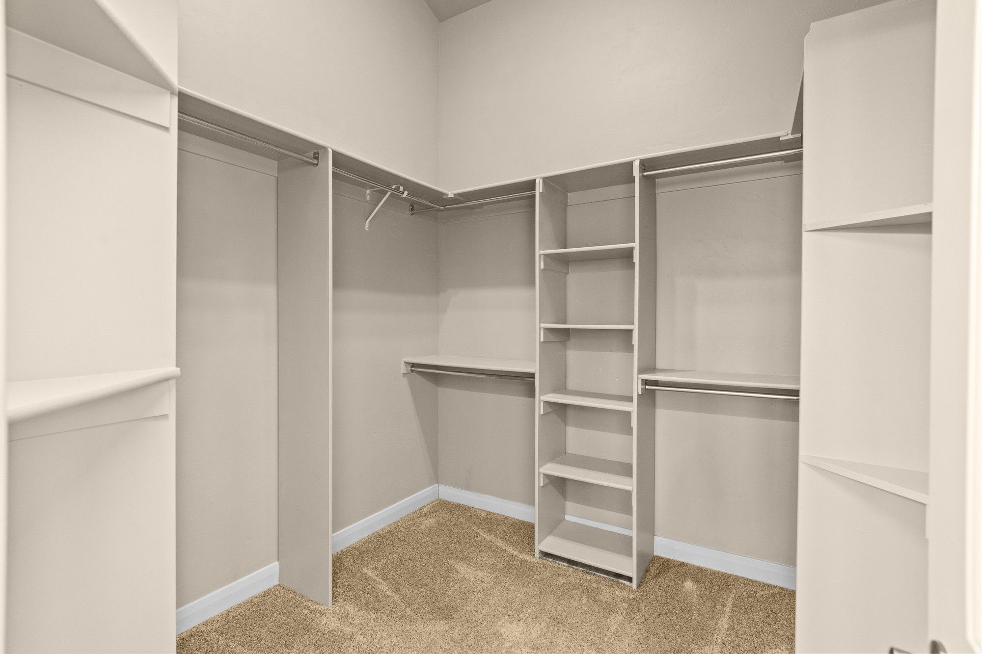 Santa Clara, Utah, 84765, United States, 4 Bedrooms Bedrooms, ,3 BathroomsBathrooms,Residential,For Sale,1992069