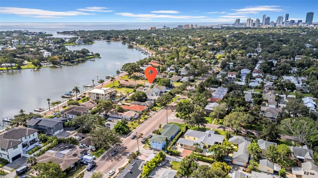 St Petersburg, Florida, 33704, United States, 2 Bedrooms Bedrooms, ,2 BathroomsBathrooms,Residential,For Sale,1897453