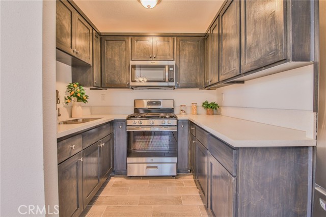 Los Angeles, California, 90044, United States, 3 Bedrooms Bedrooms, ,2 BathroomsBathrooms,Residential,For Sale,1887629