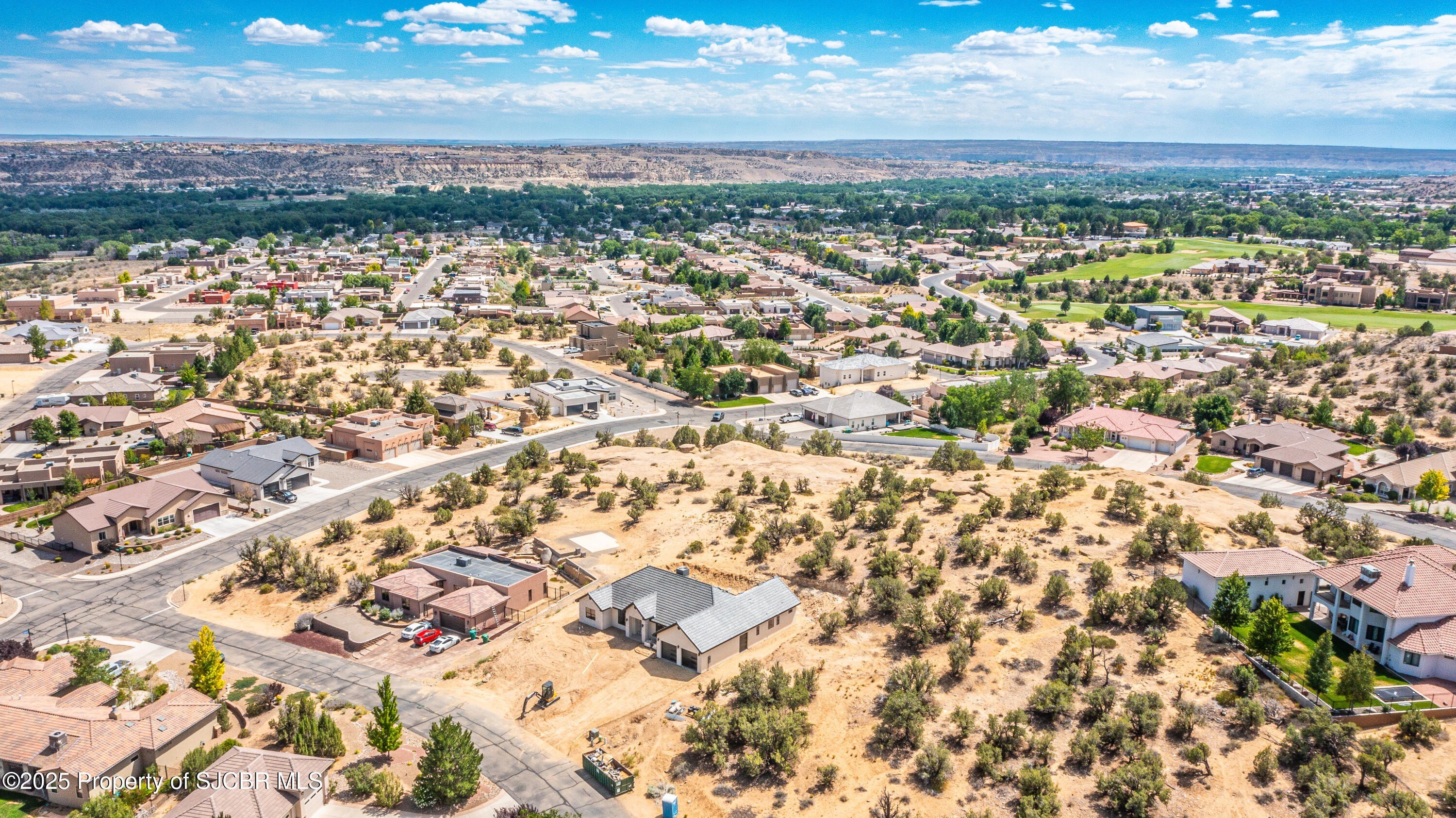 Farmington, New Mexico, 87402, United States, 4 Bedrooms Bedrooms, ,3 BathroomsBathrooms,Residential,For Sale,1902752