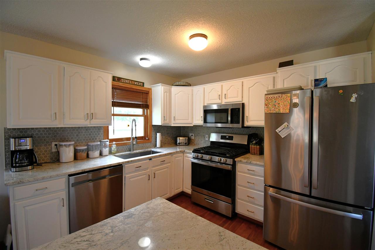 Charlevoix, Michigan, 49720, United States, 5 Bedrooms Bedrooms, ,5 BathroomsBathrooms,Residential,For Sale,1948614