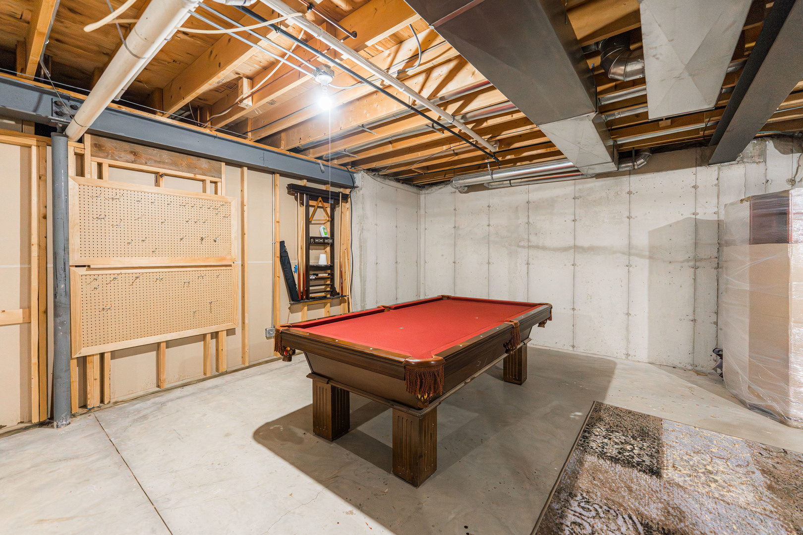 Sheridan, Illinois, 60551, United States, 3 Bedrooms Bedrooms, ,2 BathroomsBathrooms,Residential,For Sale,1994761