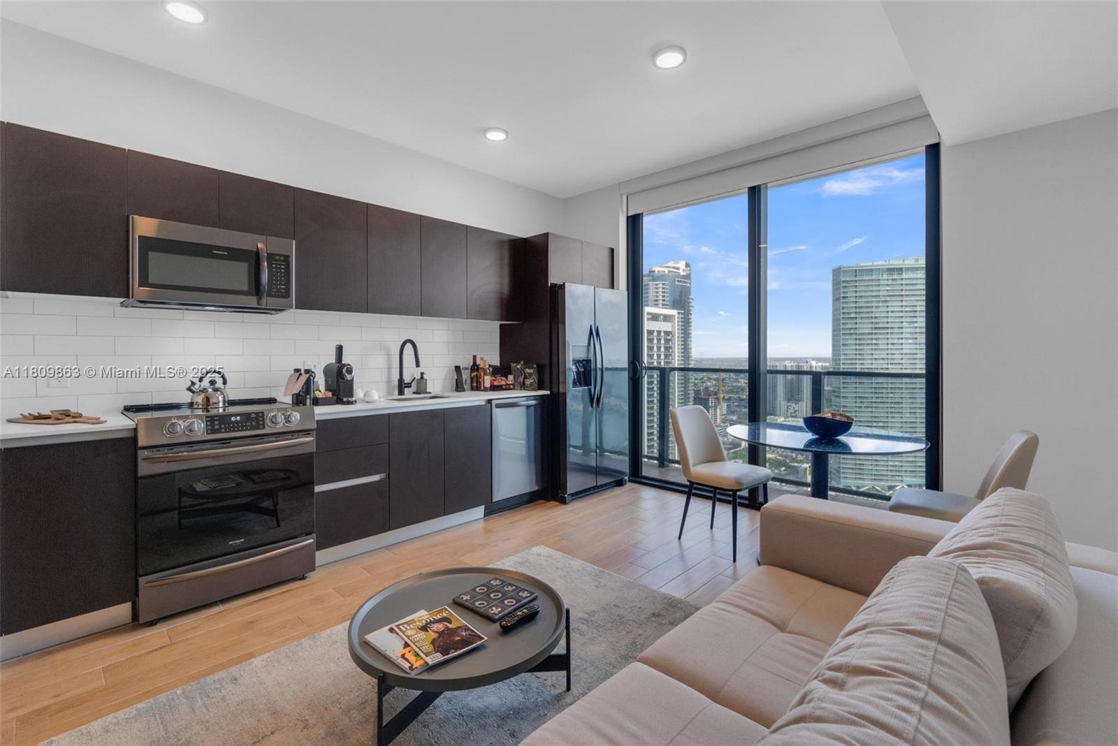 Miami, Florida, 33132, United States, ,1 BathroomBathrooms,Residential,For Sale,1837024
