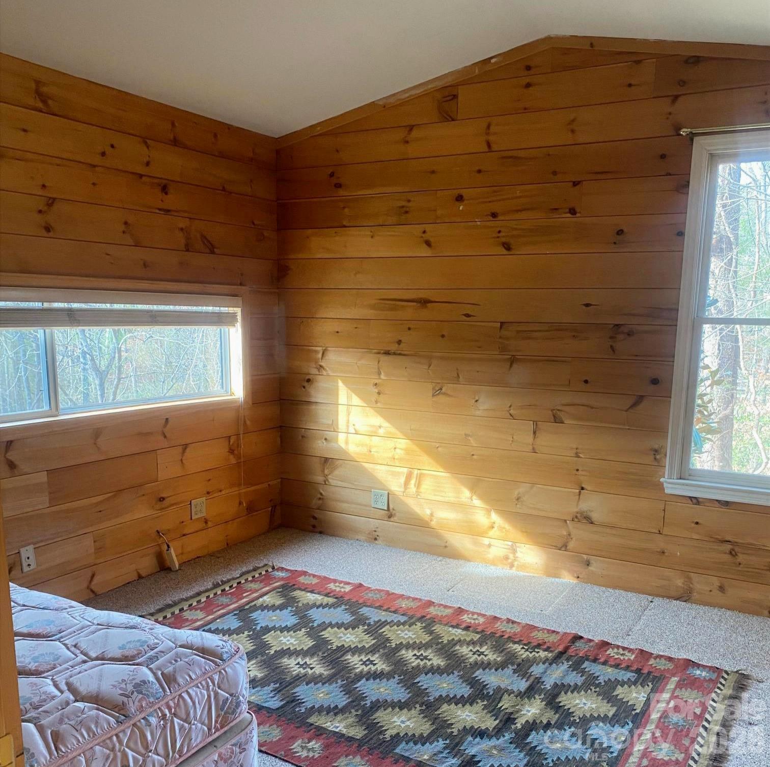 Columbus, North Carolina, 28722, United States, 2 Bedrooms Bedrooms, ,2 BathroomsBathrooms,Residential,For Sale,2009106