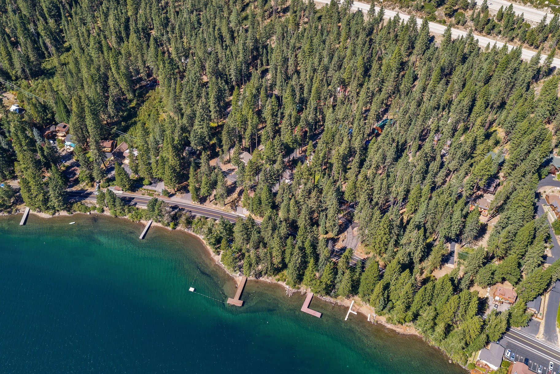  Rare Donner Tract home with private beach and pier access. - 物件實景