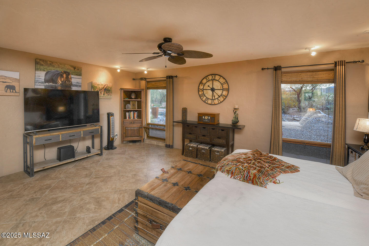 Tucson, Arizona, 85745, United States, 3 Bedrooms Bedrooms, ,3 BathroomsBathrooms,Residential,For Sale,1989628