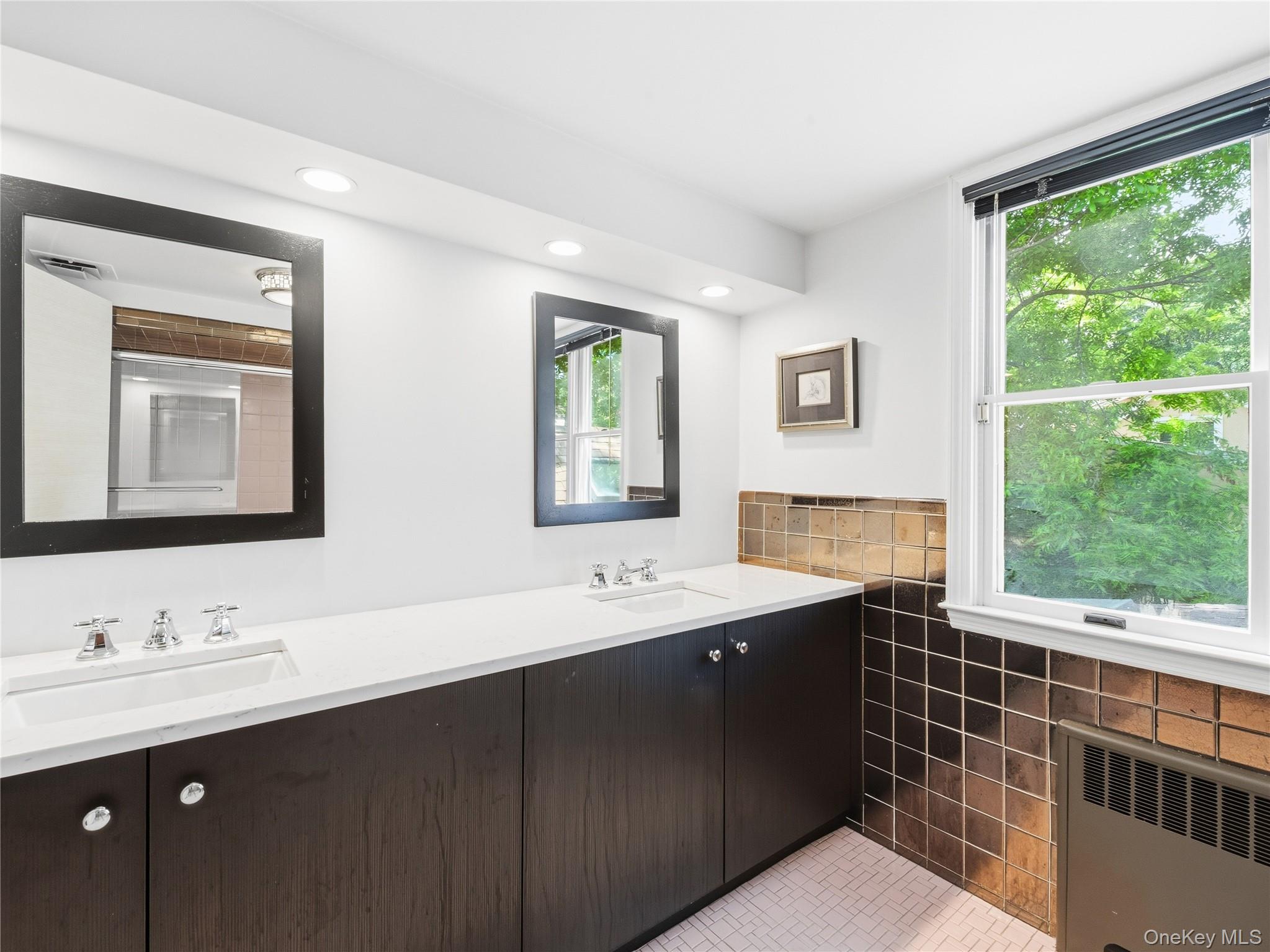  17 Glenwood Drive, Great Neck, NY, 11021 - 物件實景