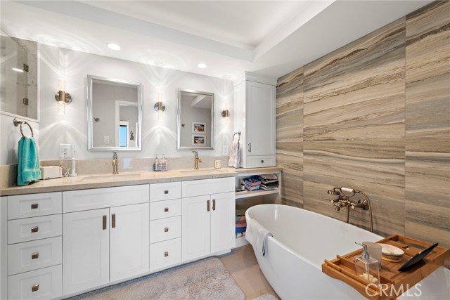 San Clemente, California, 92672, United States, 2 Bedrooms Bedrooms, ,3 BathroomsBathrooms,Residential,For Sale,1763728