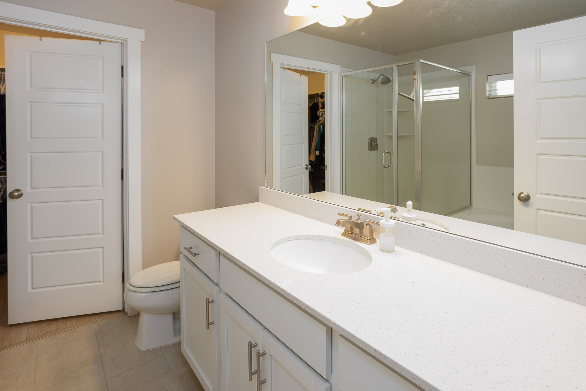 Provo, Utah, 84601, United States, 4 Bedrooms Bedrooms, ,3 BathroomsBathrooms,Residential,For Sale,1978881