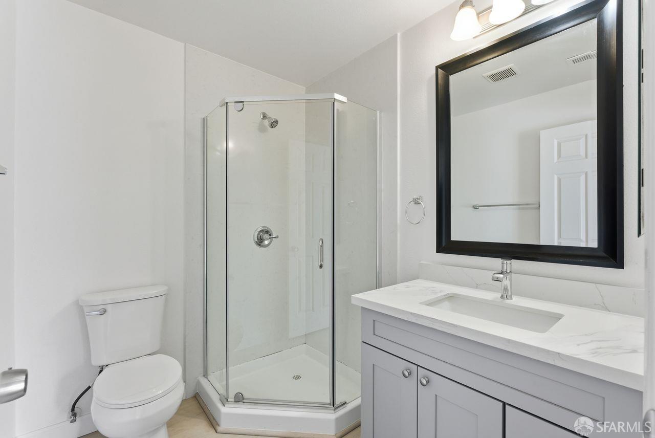 San Jose, California, 95116, United States, 8 Bedrooms Bedrooms, ,4 BathroomsBathrooms,Residential,For Sale,1988355