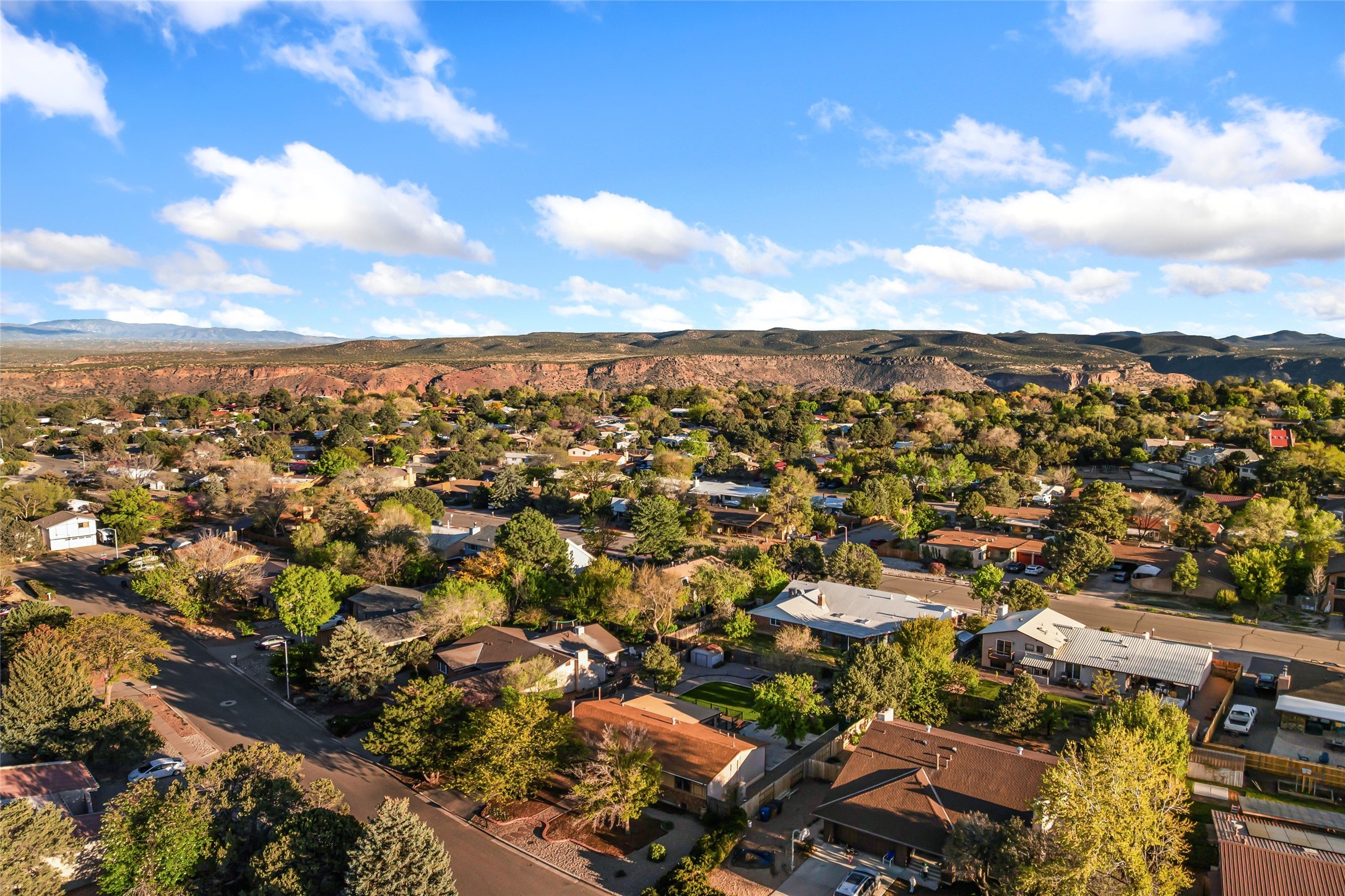  467 Pruitt Ave. - 物件實景