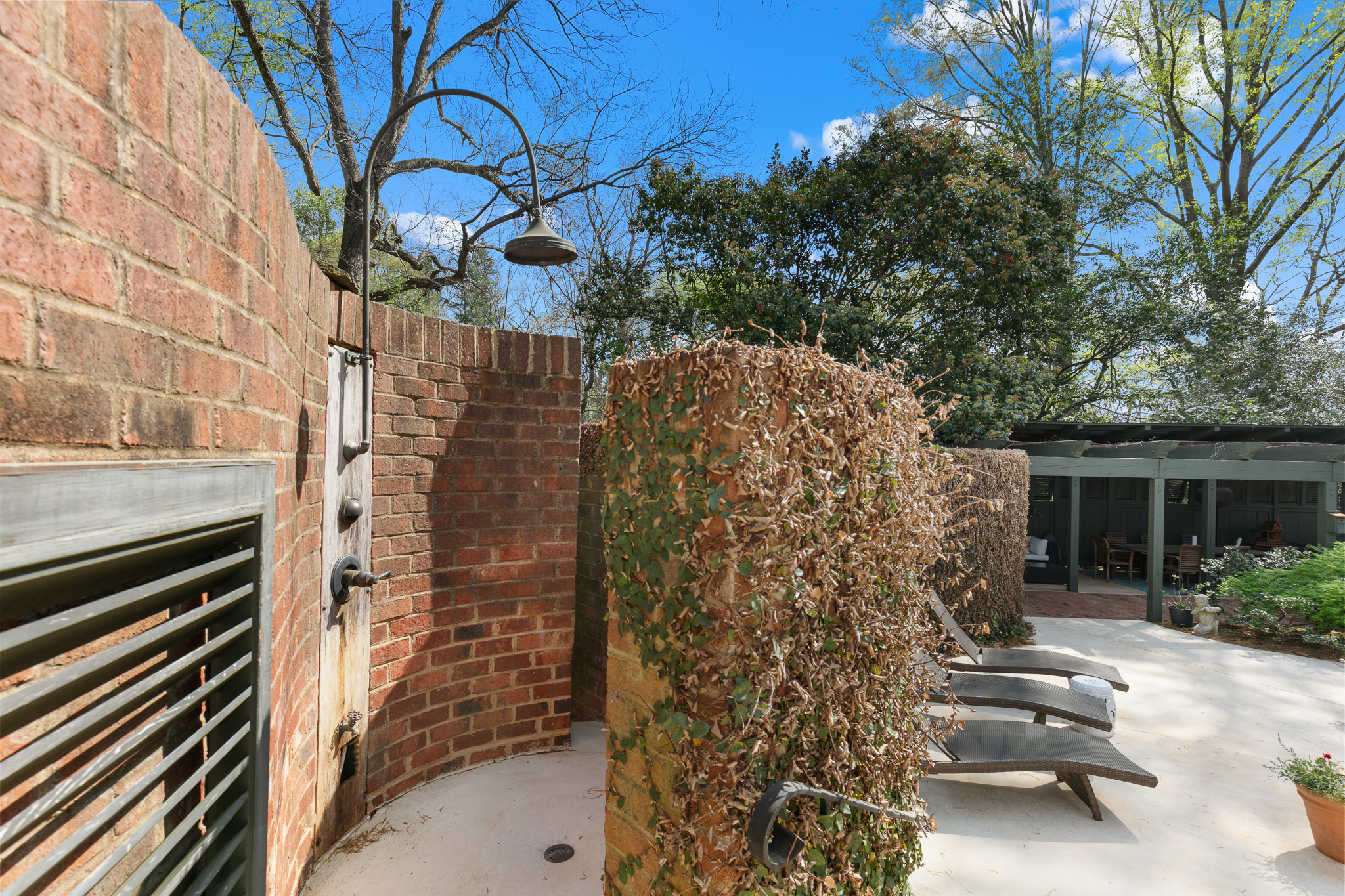  318 North Churton Street, Hillsborough, NC 27278 - 物件實景
