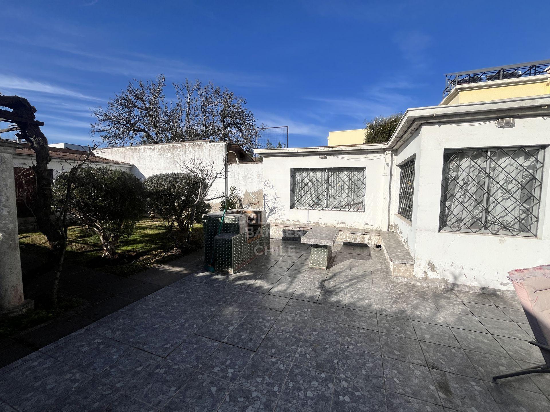 Ñuñoa, Chile, 7 Bedrooms Bedrooms, ,4 BathroomsBathrooms,Residential,For Sale,1889961