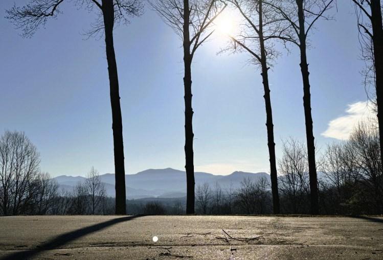 Hayesville, North Carolina, 28904, United States, 2 Bedrooms Bedrooms, ,3 BathroomsBathrooms,Residential,For Sale,1762201