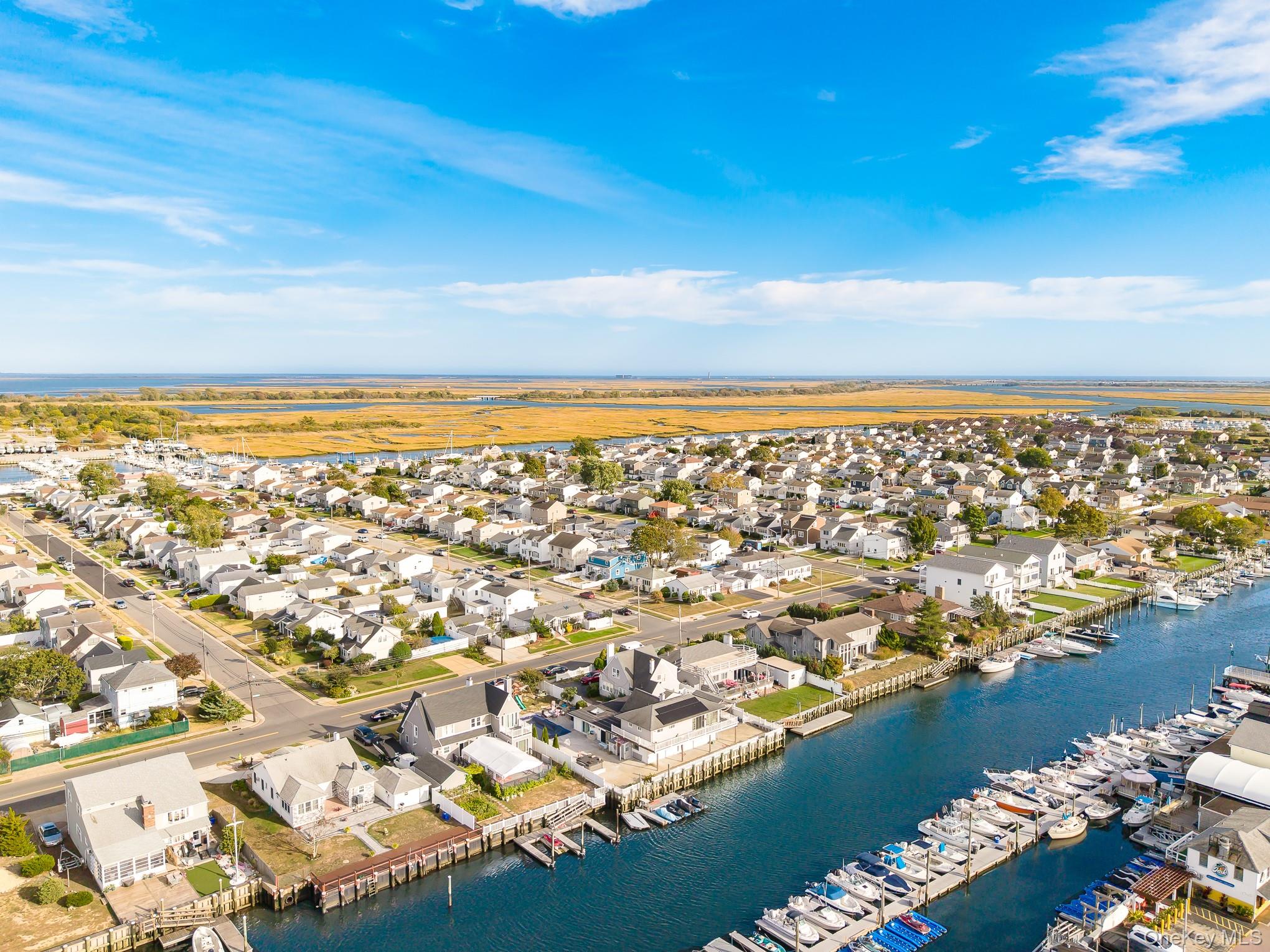 Freeport, New York, 11520, United States, 5 Bedrooms Bedrooms, ,3 BathroomsBathrooms,Residential,For Sale,1977897