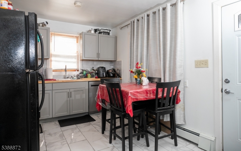 Hawthorne, New Jersey, 07506-3729, United States, 4 Bedrooms Bedrooms, ,Residential,For Sale,1979811